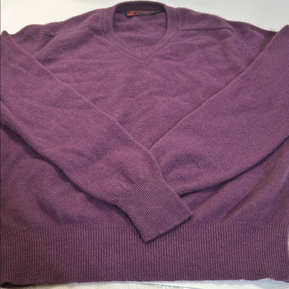 Purple Cashmere Men's Sweater - Picture 11 of 16